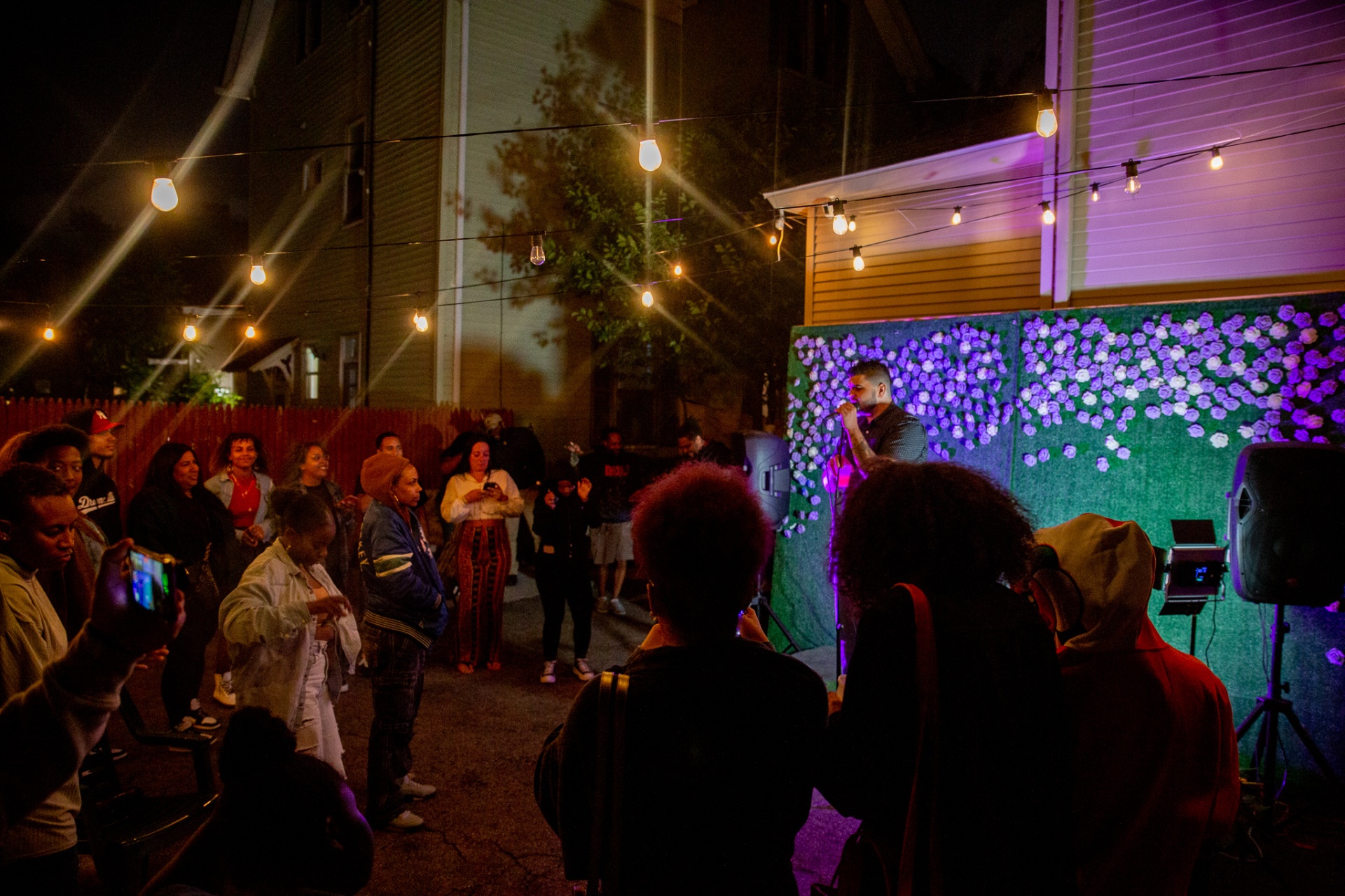 Crowd gathered around the rose wall stage at Hues Cookout 2022